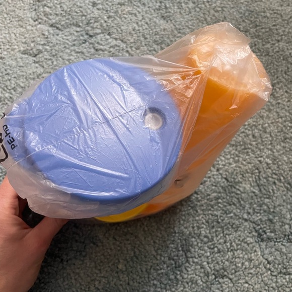 Tupperware tumblers - Picture 4 of 4